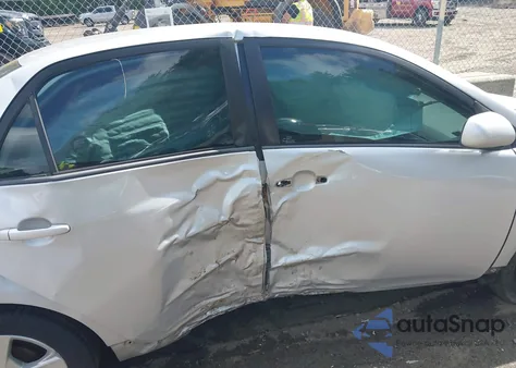 2012 Toyota Corolla S z USA, uszkodzony, nr VIN 5YFBU4EE7CP007241